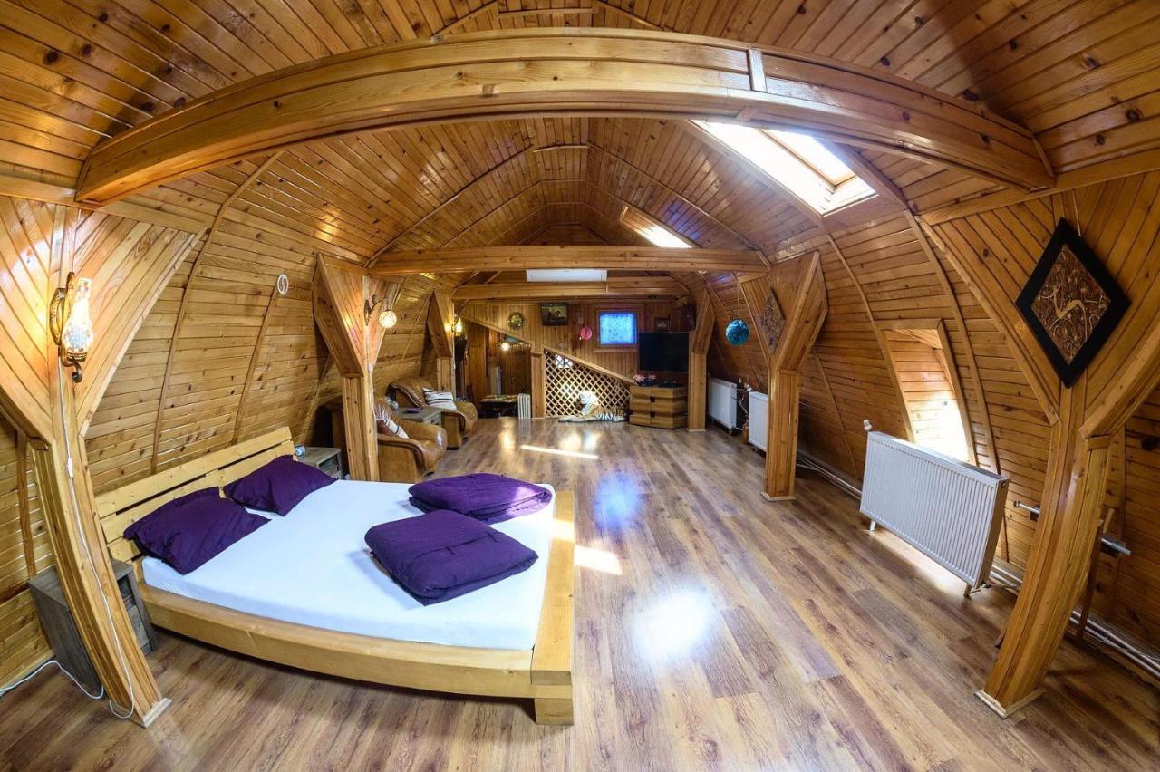Wooden Attic Διαμέρισμα Μπρασόβ Εξωτερικό φωτογραφία